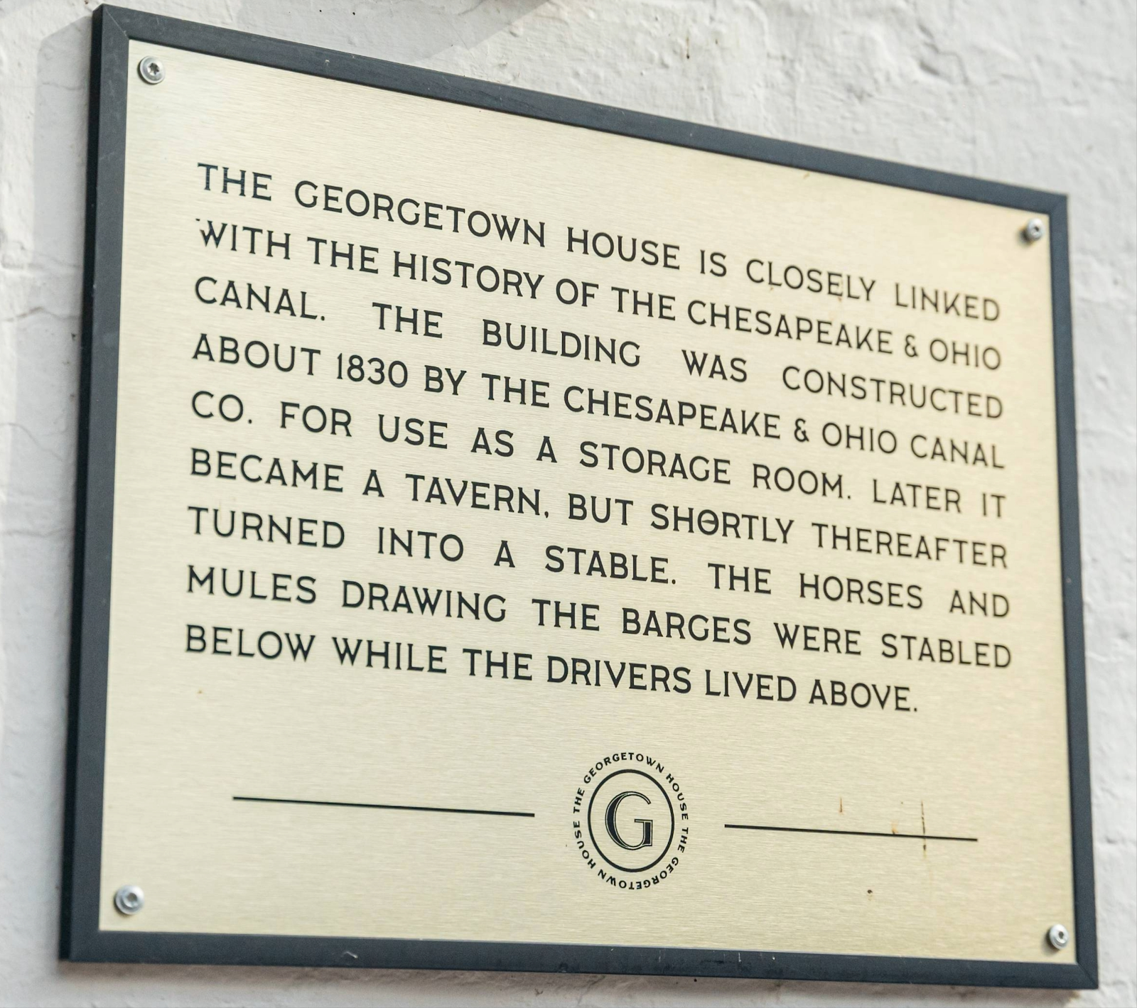 Historical plaque of The Georgetown House
